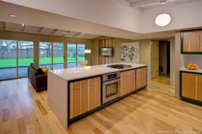 Hickory Cabinet Doors Showcase Natural Beauty Of Wood