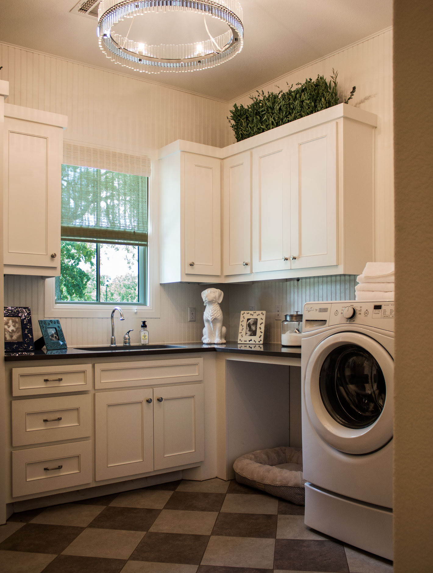 White laundry room cabinets with TaylorCraft Cabinet Door Company MW15 mitered frame and flat panel in paint grade material